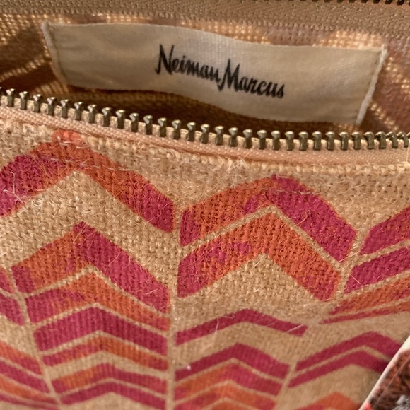 Neiman Marcus Pink and Tan Chevron Cosmetic Bag - Picture 2 of 10